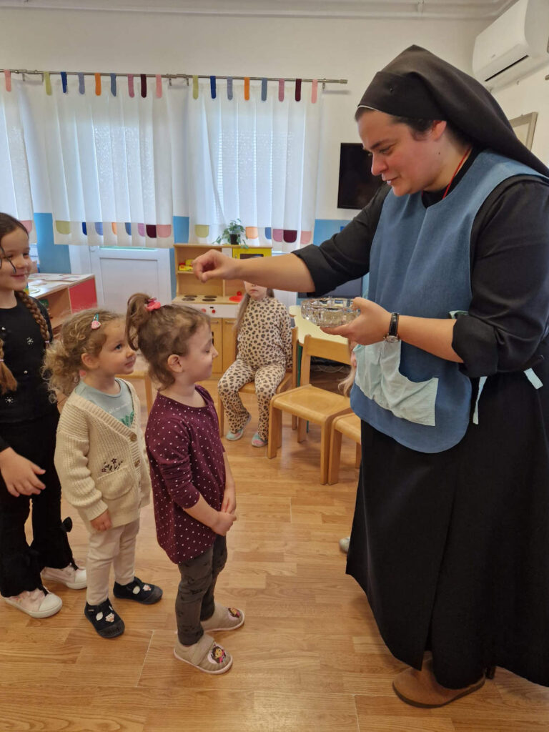 Program katoličkoga vjerskog odgoja djece