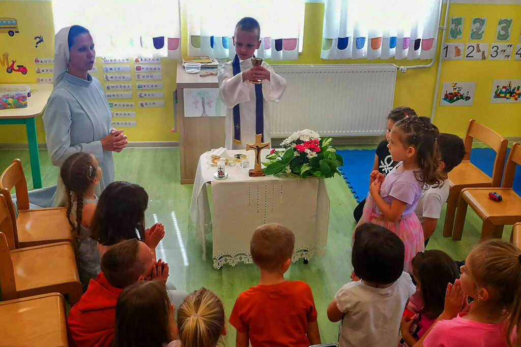 Provedba vjerskog odgoja u vrtiću